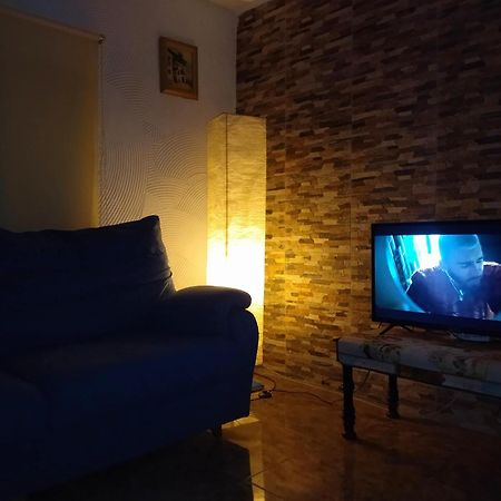 Отель Habitacion Hippie En Casa Compartida Картахена Экстерьер фото